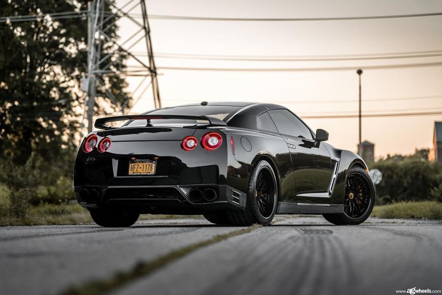  Nissan GT-R on Avantgarde Wheels (AG SR10) 2018 года  (фото 3 из 9)